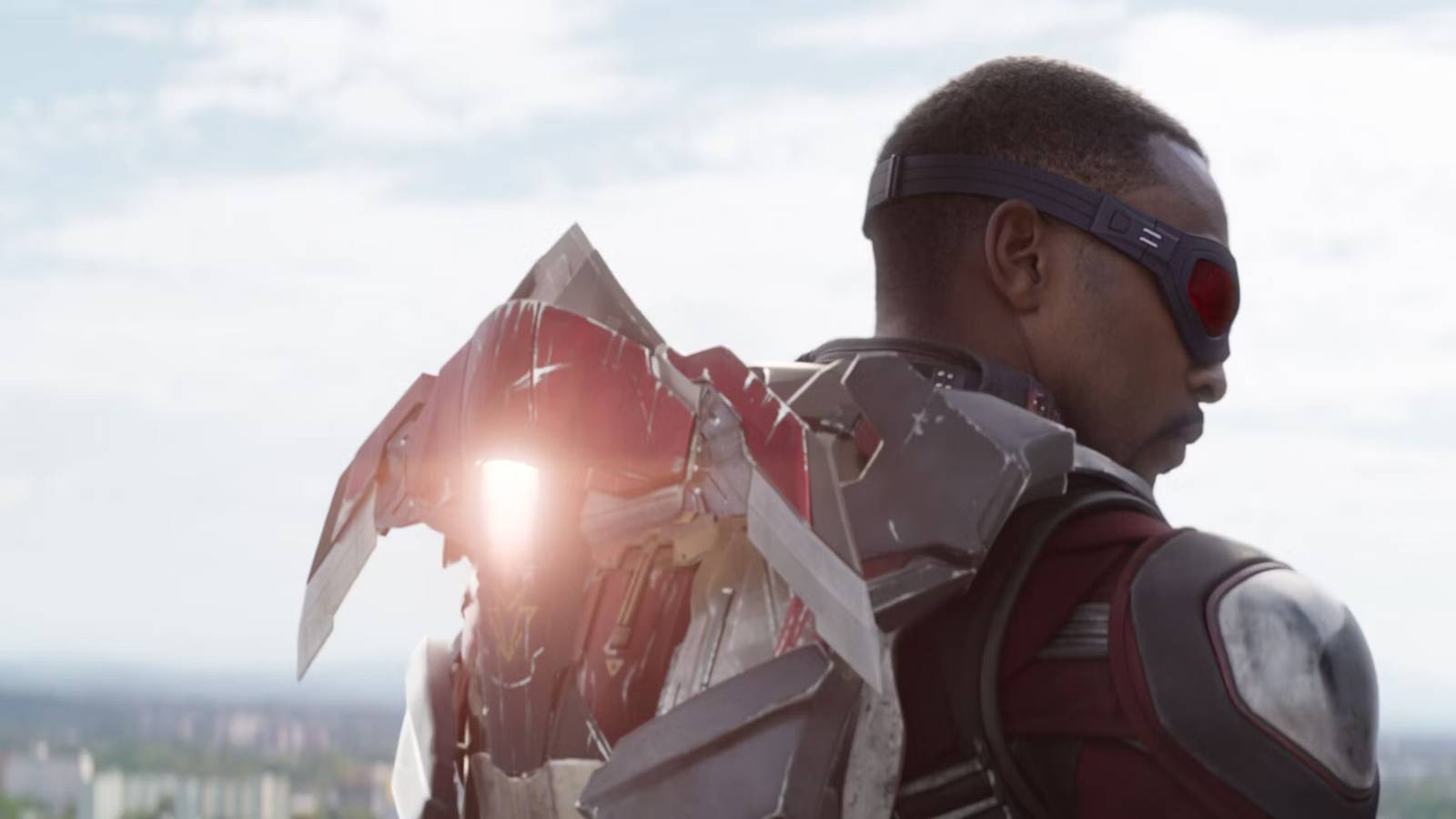 the-falcon-and-the-winter-soldier-falcon-redwing