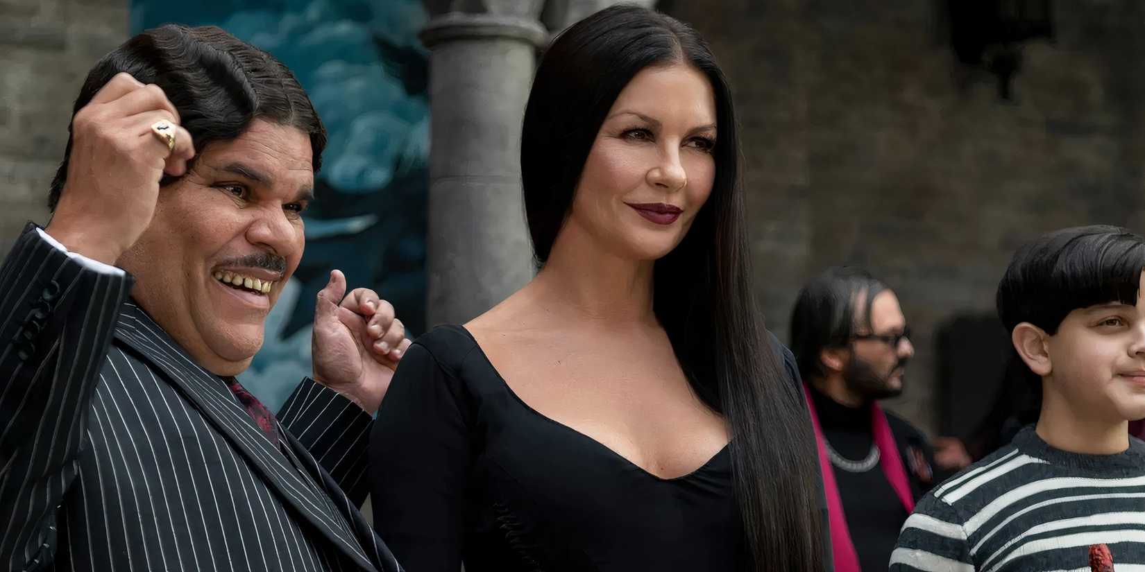 wednesday season 2 morticia red dress Uwowo Collab Series: Wednesday Season 2 Mother Morticia Addams Hallowe Uwowo Cosplay