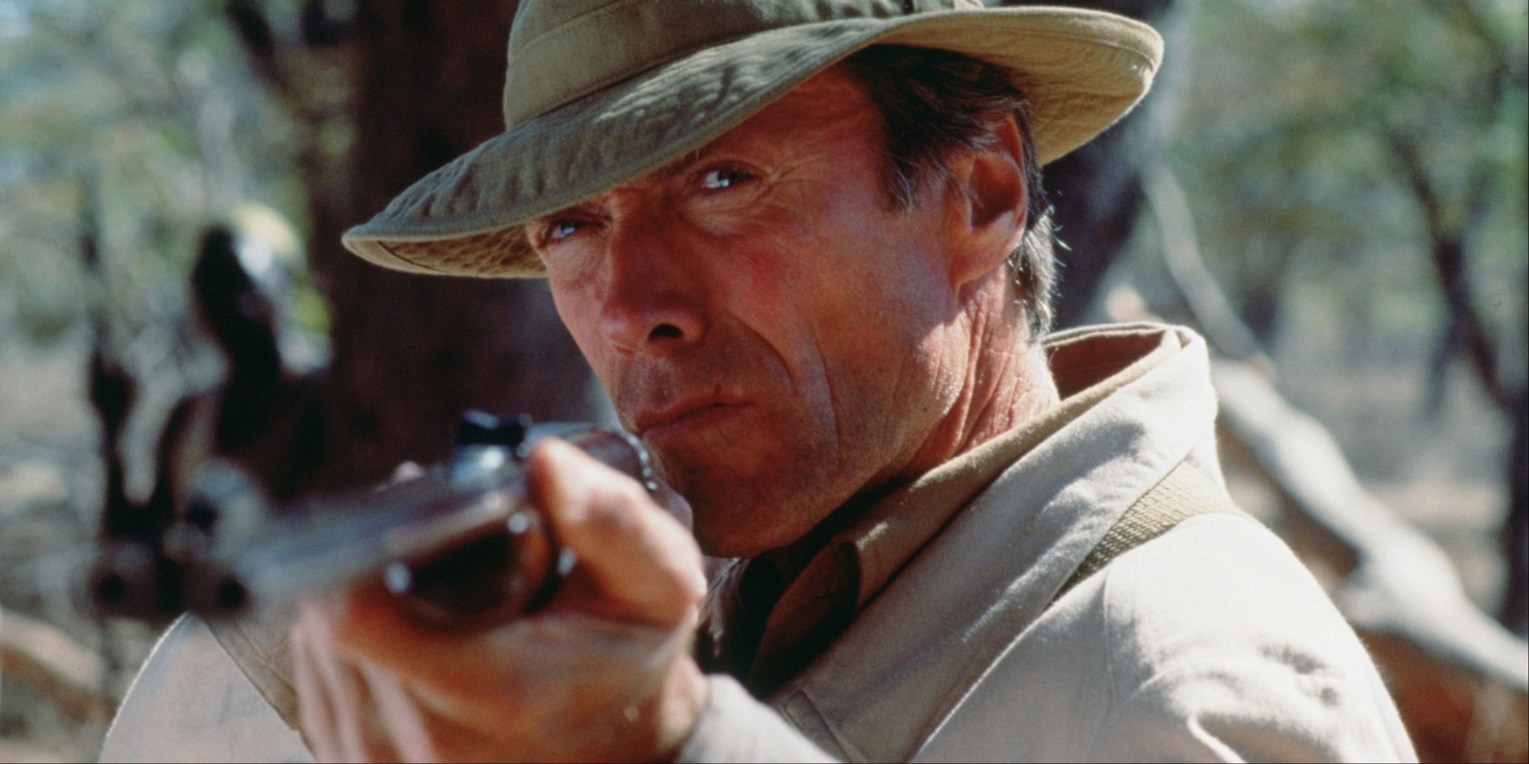 white hunter black heart clint eastwood aiming a rifle