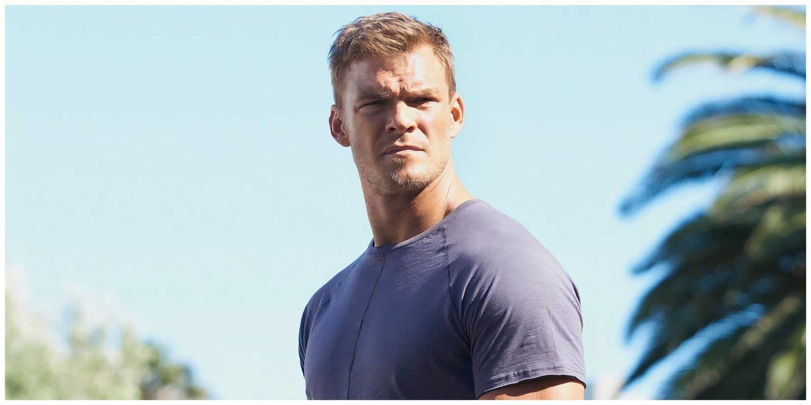 Alan Ritchson Reacher