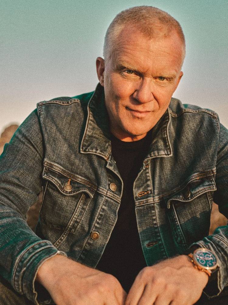 anthony michael hall headshot-1