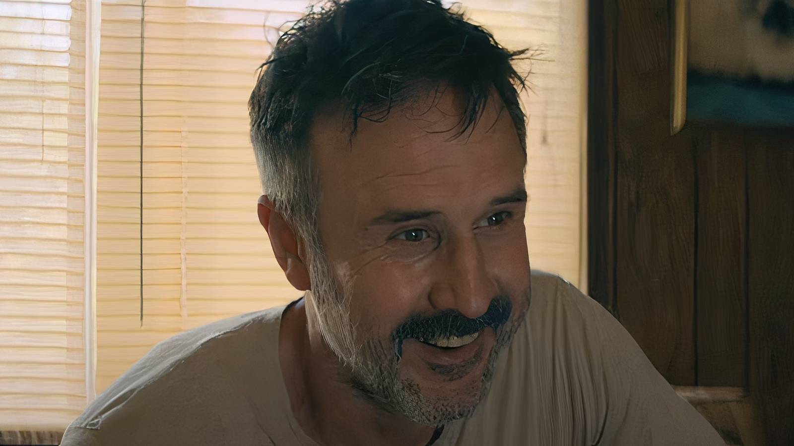 dewey watching gale's show