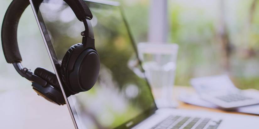 JBL Wireless Headphones at a Mac