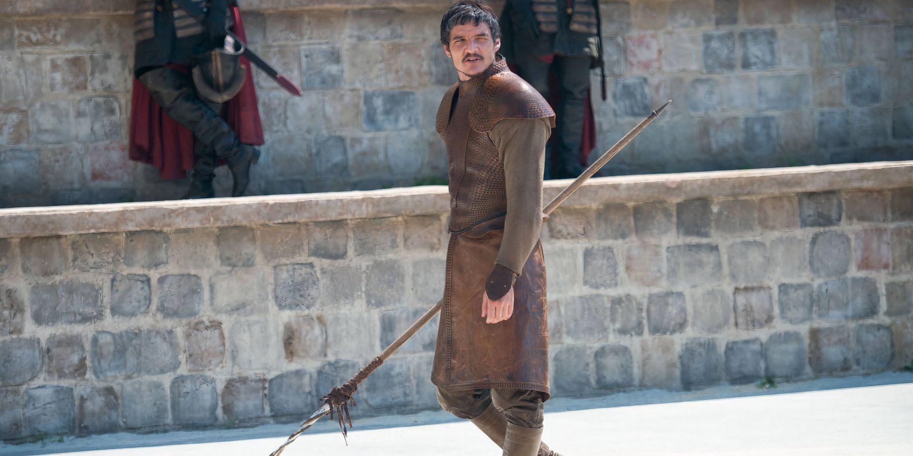 Pedro Pascal as Oberyn Martell using a spear against The Mountain in Game of Thrones