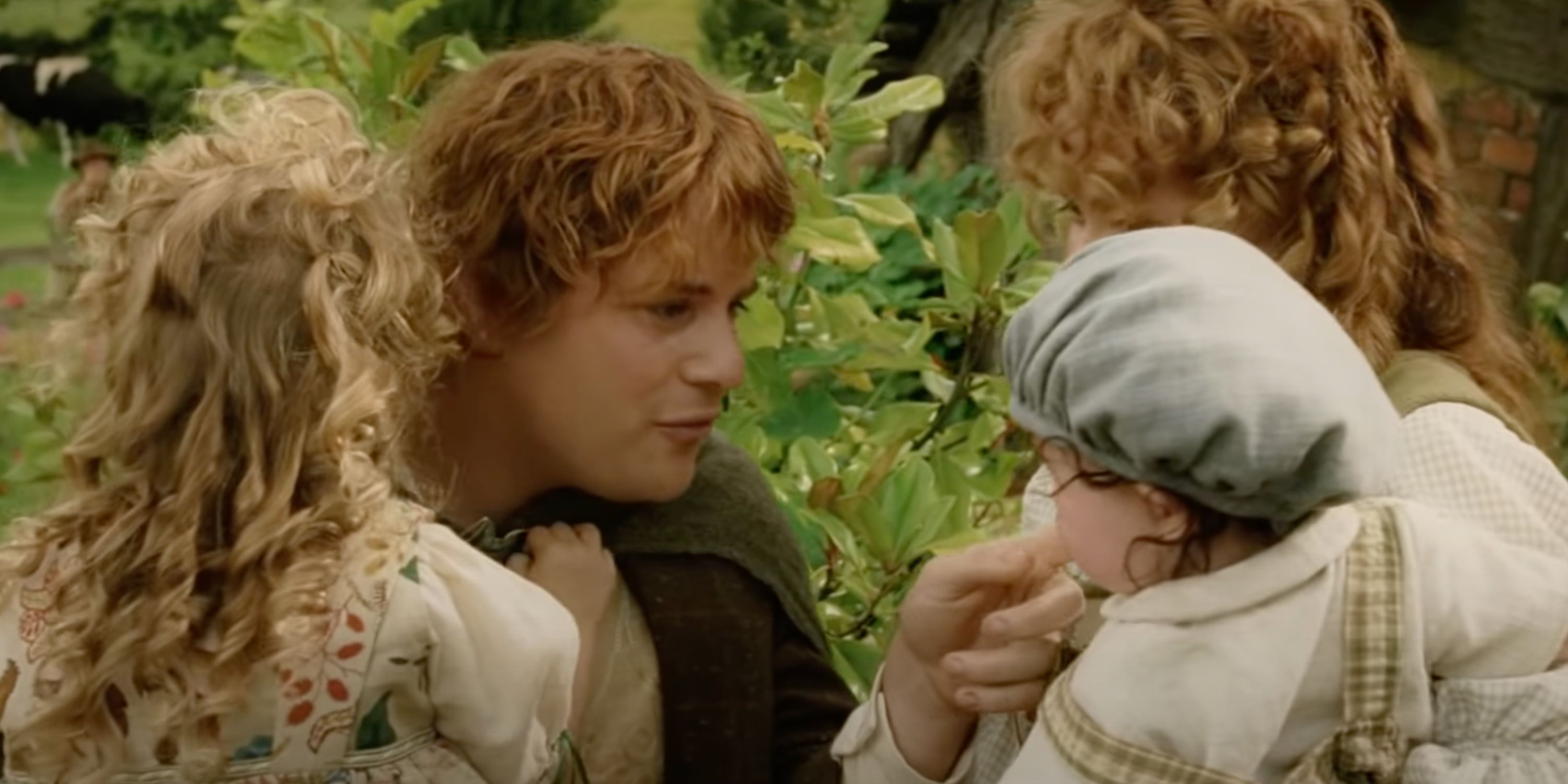 Sam and his family in The Lord of the Rings: The Return of the King
