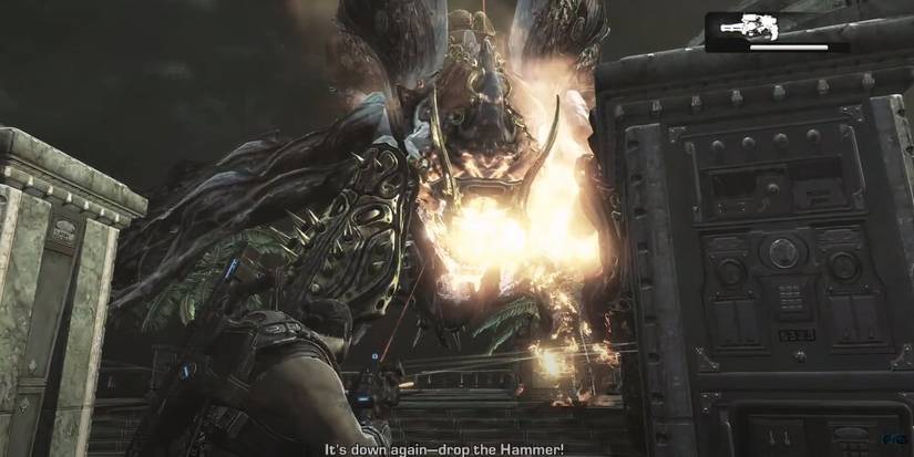 Marcus firing a Hammer of Dawn at the Tempest 