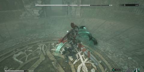 Character fighting a boss in Thymesia