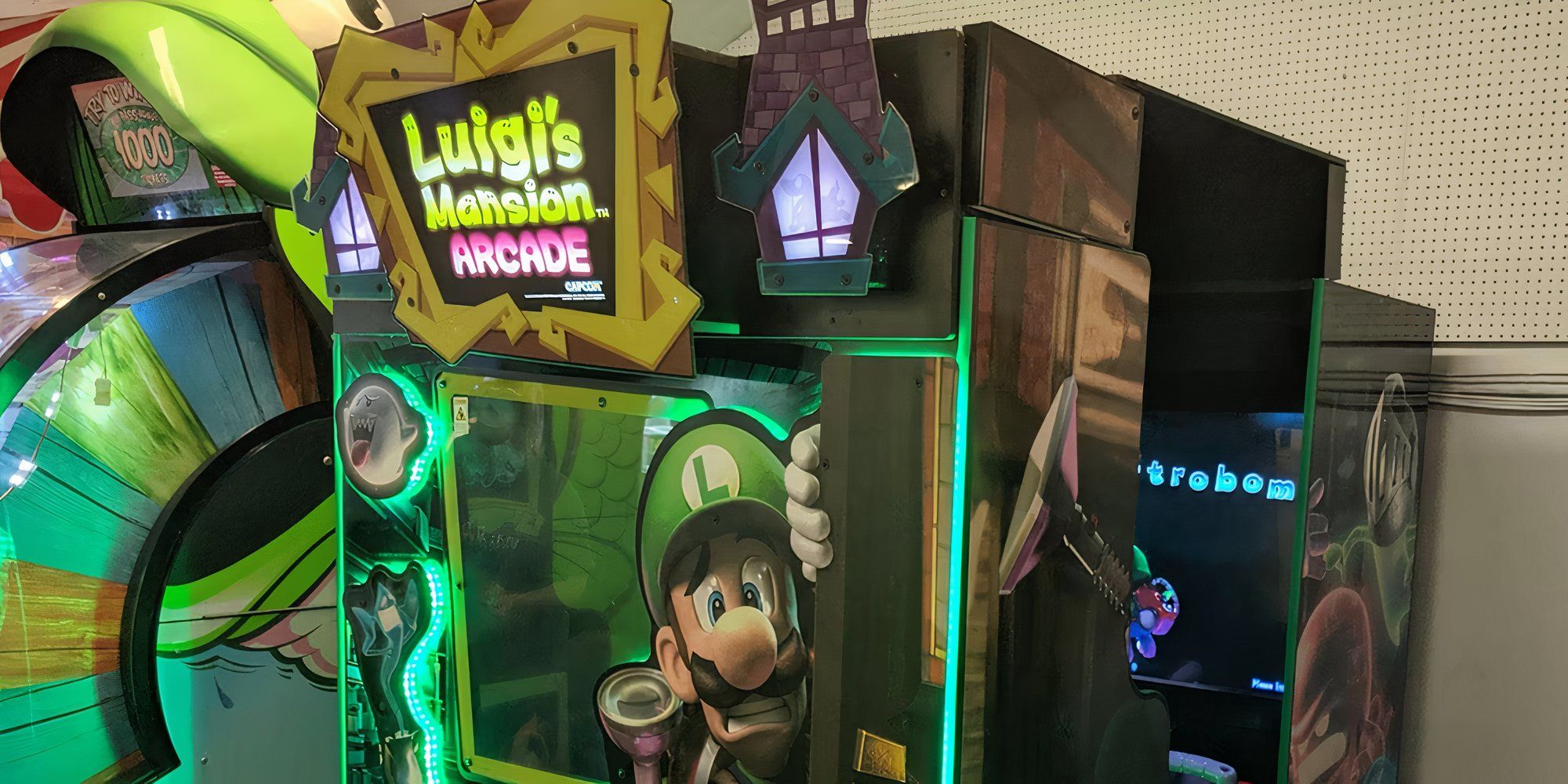 Arcade game version of Luigi's Mansion