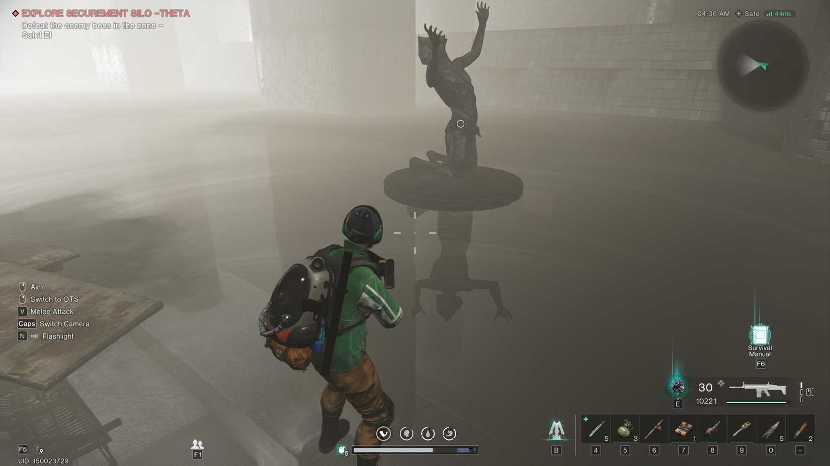 Statue with a mismatching reflection in Once Human's Securement Silo Theta