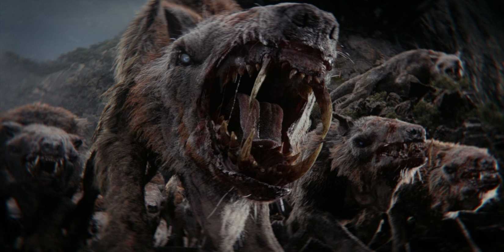 A pack of Wart Dogs tries to hunt down Kong.