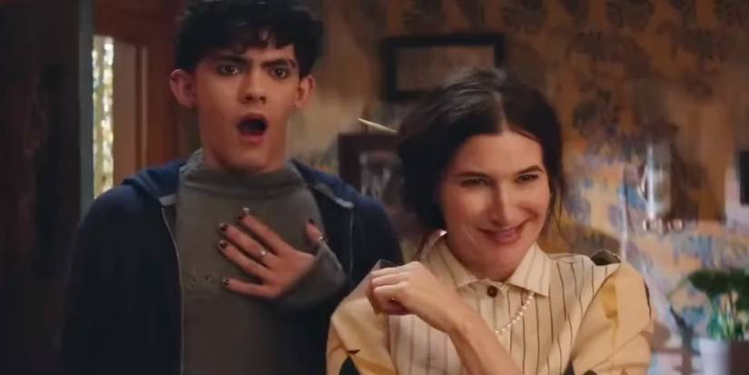 agatha-harkness-and-familar-joe-locke