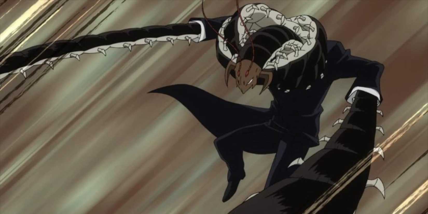 Centipeder uses his quirk to attack a bunch of Yakuza members.