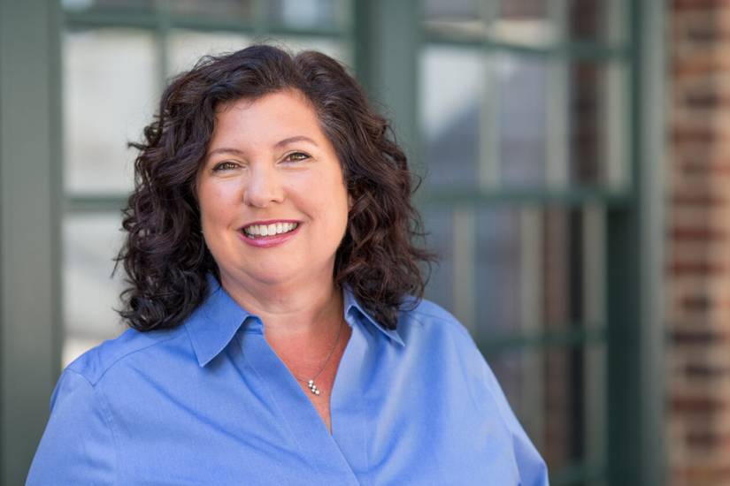 Cynthia-Williams-Headshot-2-1-22-1260x840