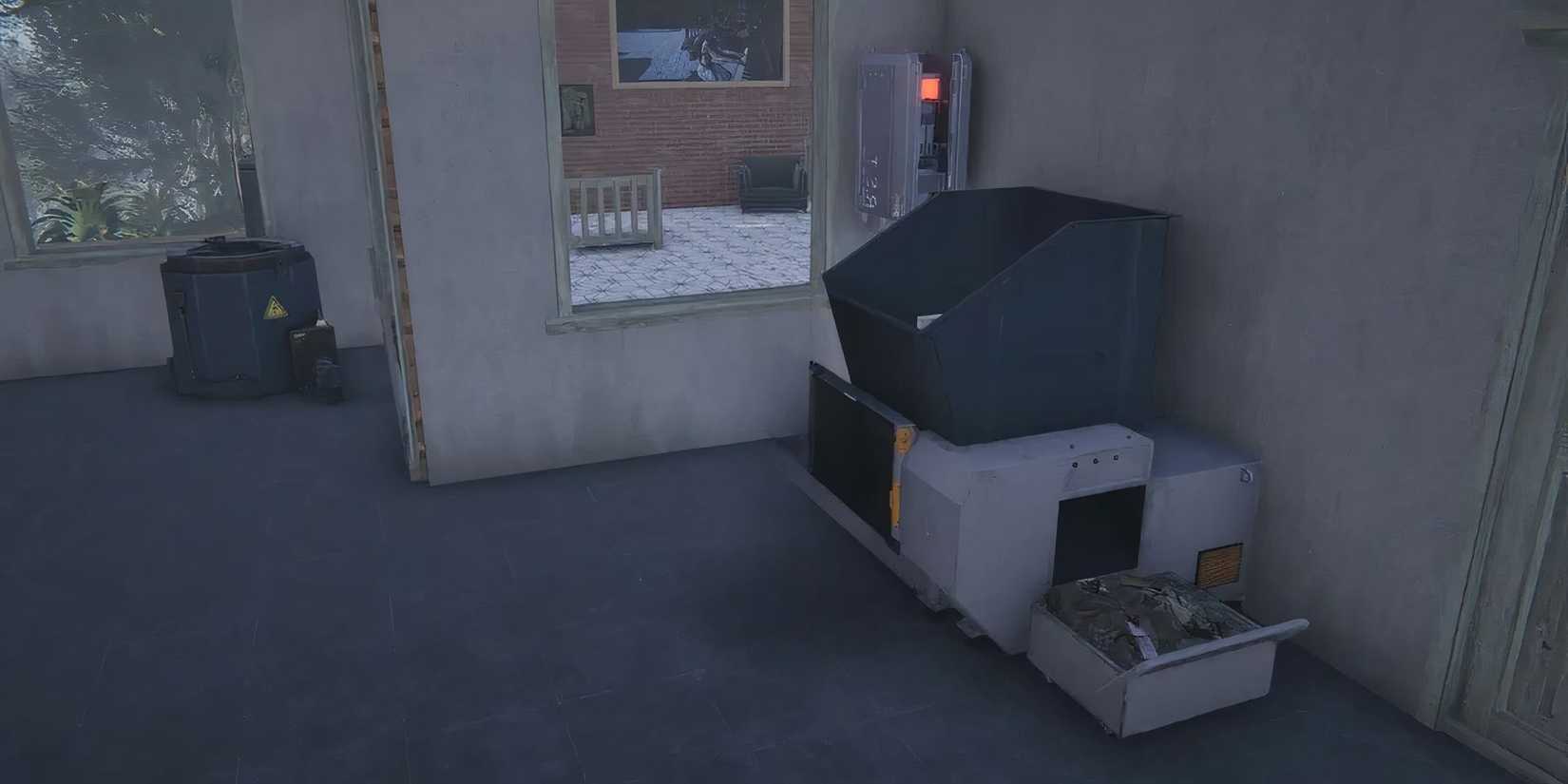 disassembly bench for adhesive in Once Human