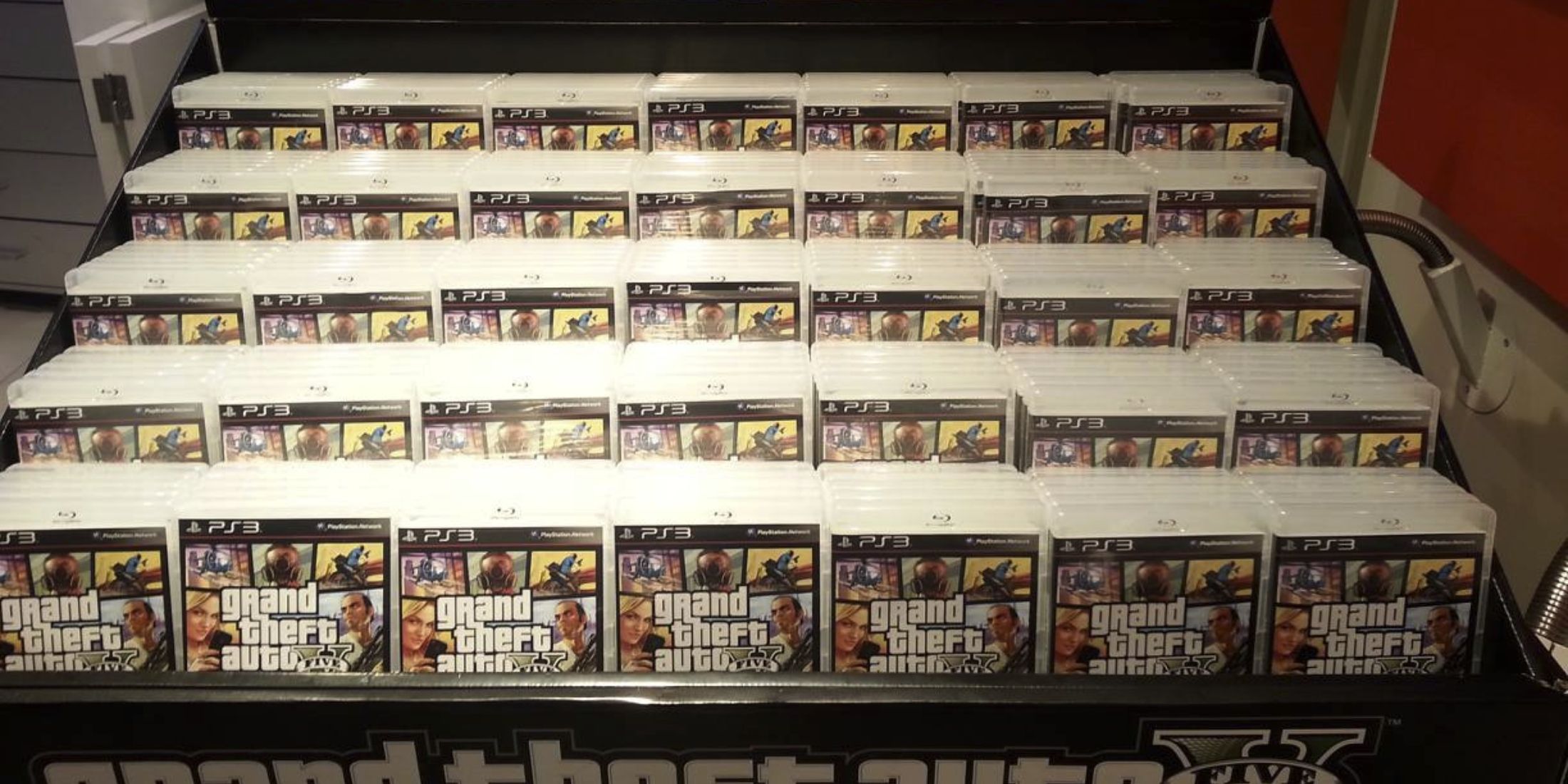 a GAME store during GTAV launch
