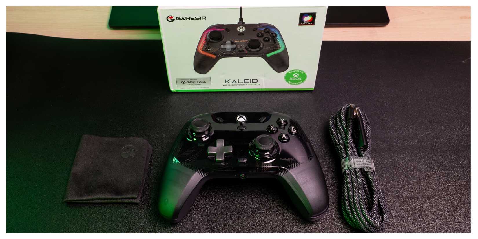 GameSir Kaleid Wired Controller box contents