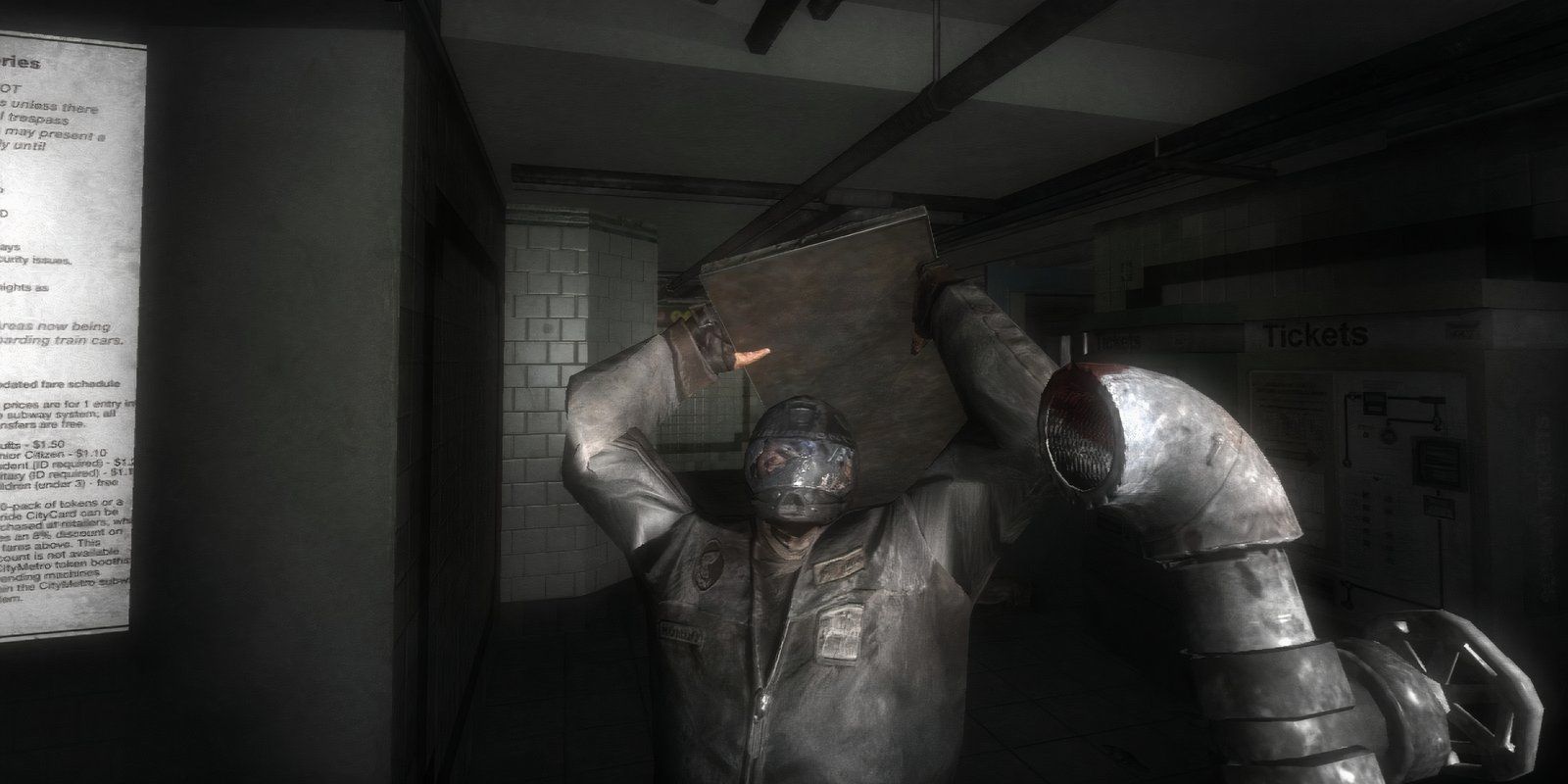 ethan fighting an enemy in condemned