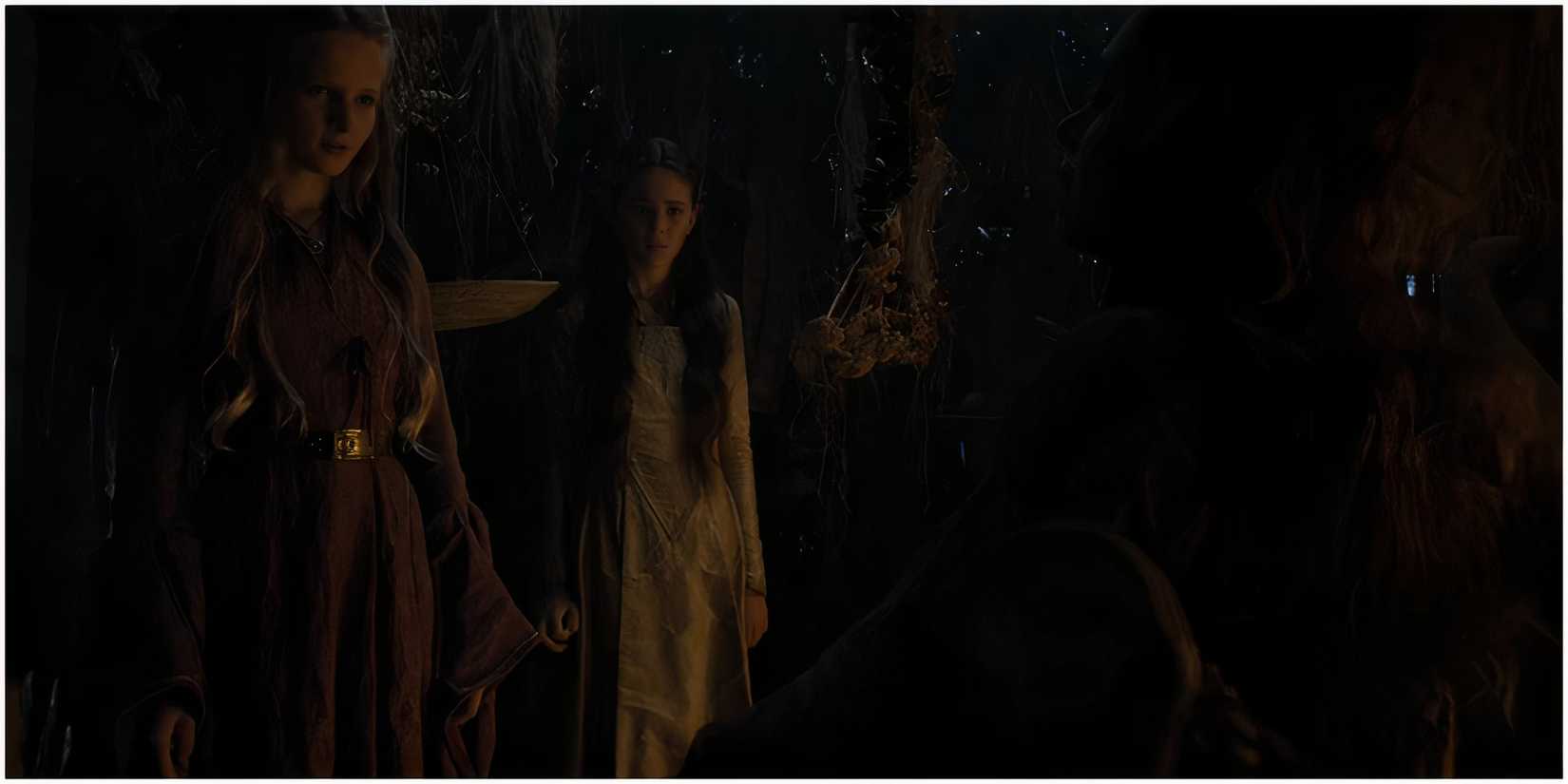 Cersei and her friend visit Maggy in Game of Thrones.