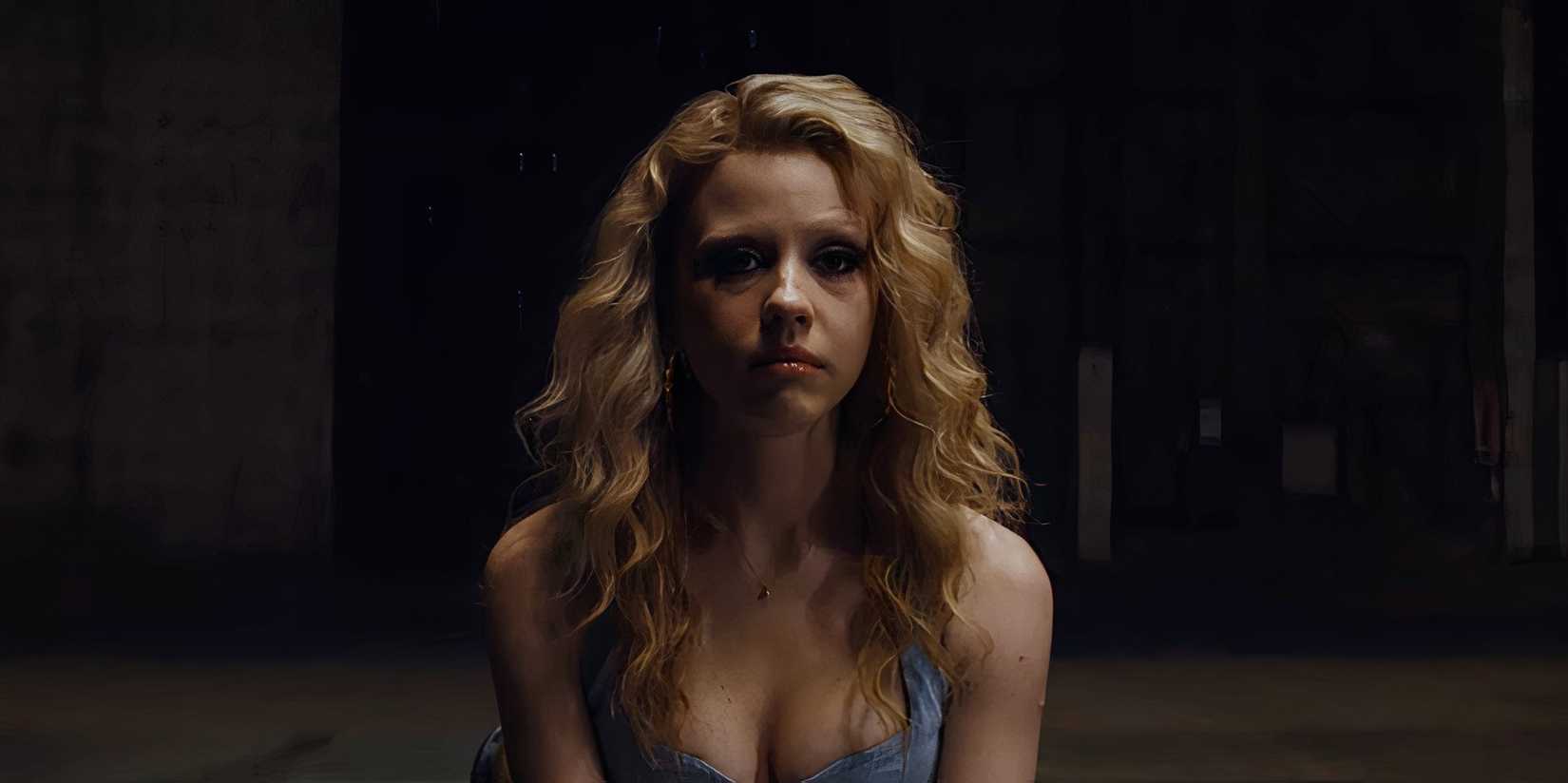 Maxine Minks in an audition