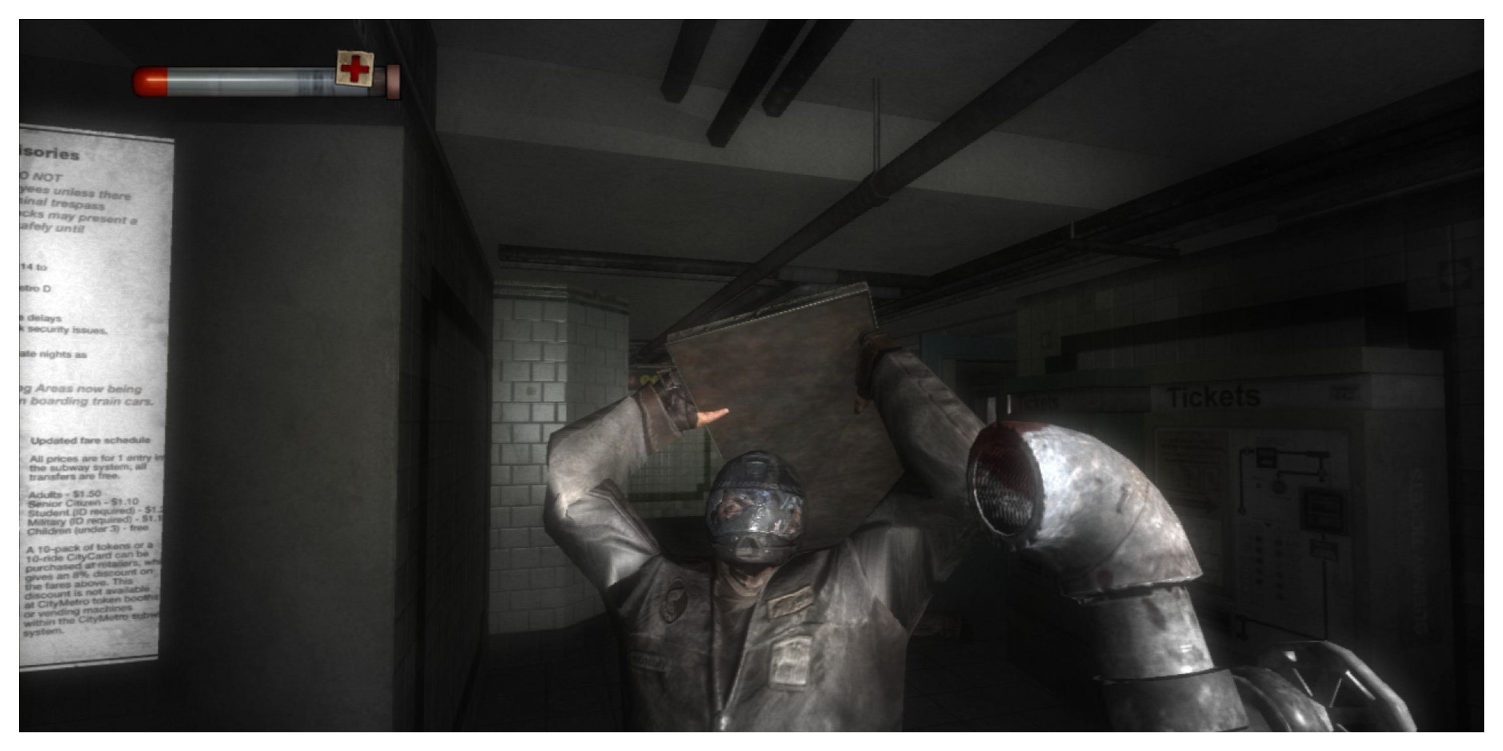 Condemned: Criminal Origins - Steam Screenshot (Being Attacked By An Enemy)