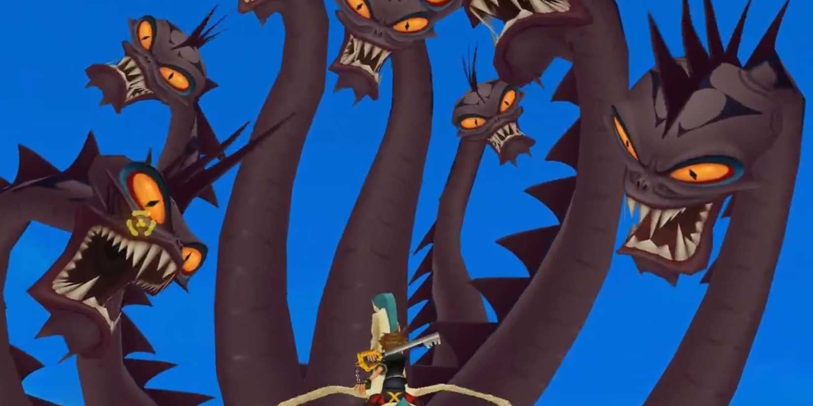 Sora uses the Pegasus Run Reaction Command to destroy the Hydra.