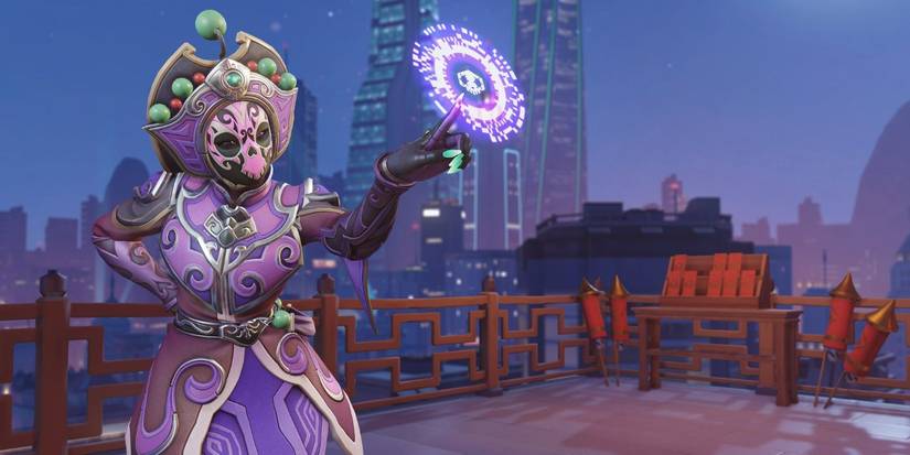 Sombra equipped with the Face Changer skin in Overwatch 2 