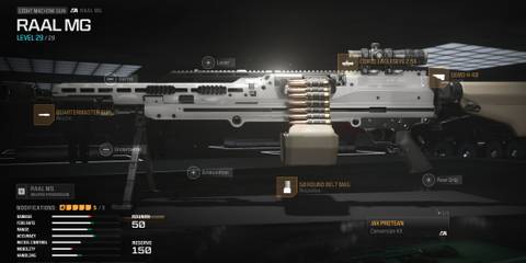 Screenshot showcasing the best JAK Protean RAAL MG loadout for Warzone