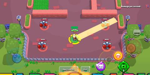 Charlie aiming her super at a robot in Brawl Stars