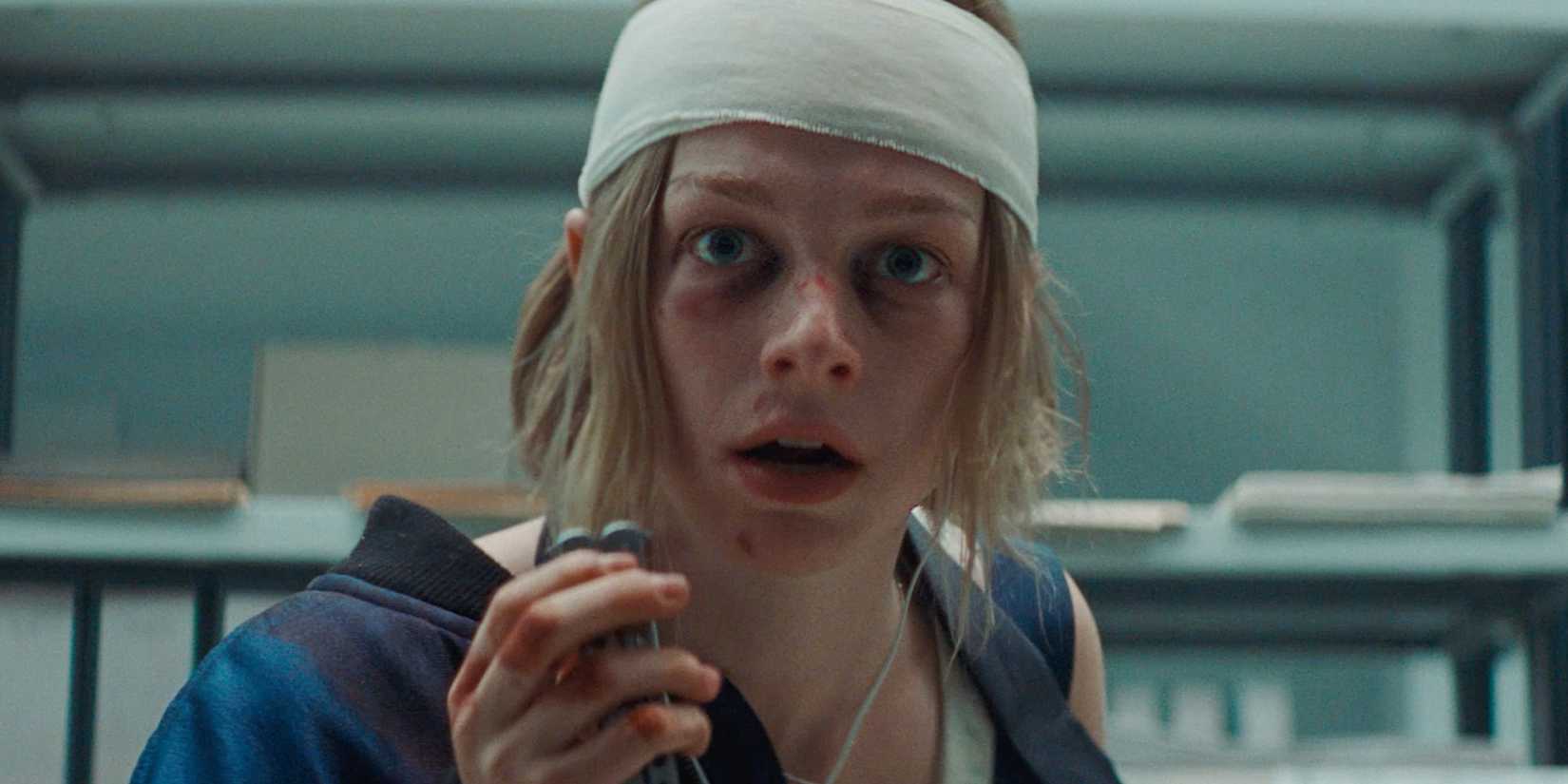 cuckoo-gretchen-neon