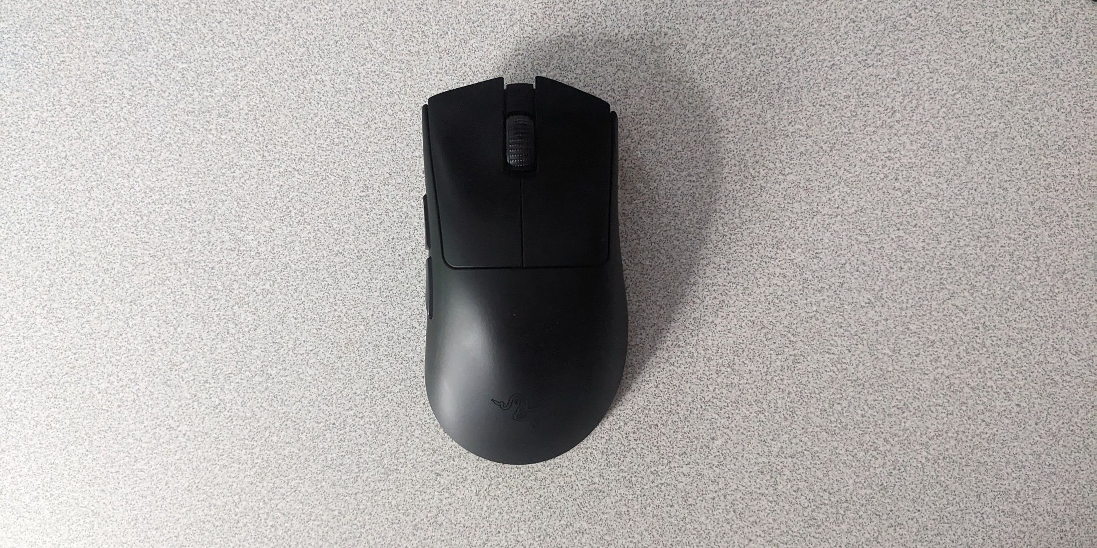 Razer DeathAdder V3 HyperSpeed Gaming Mouse Review