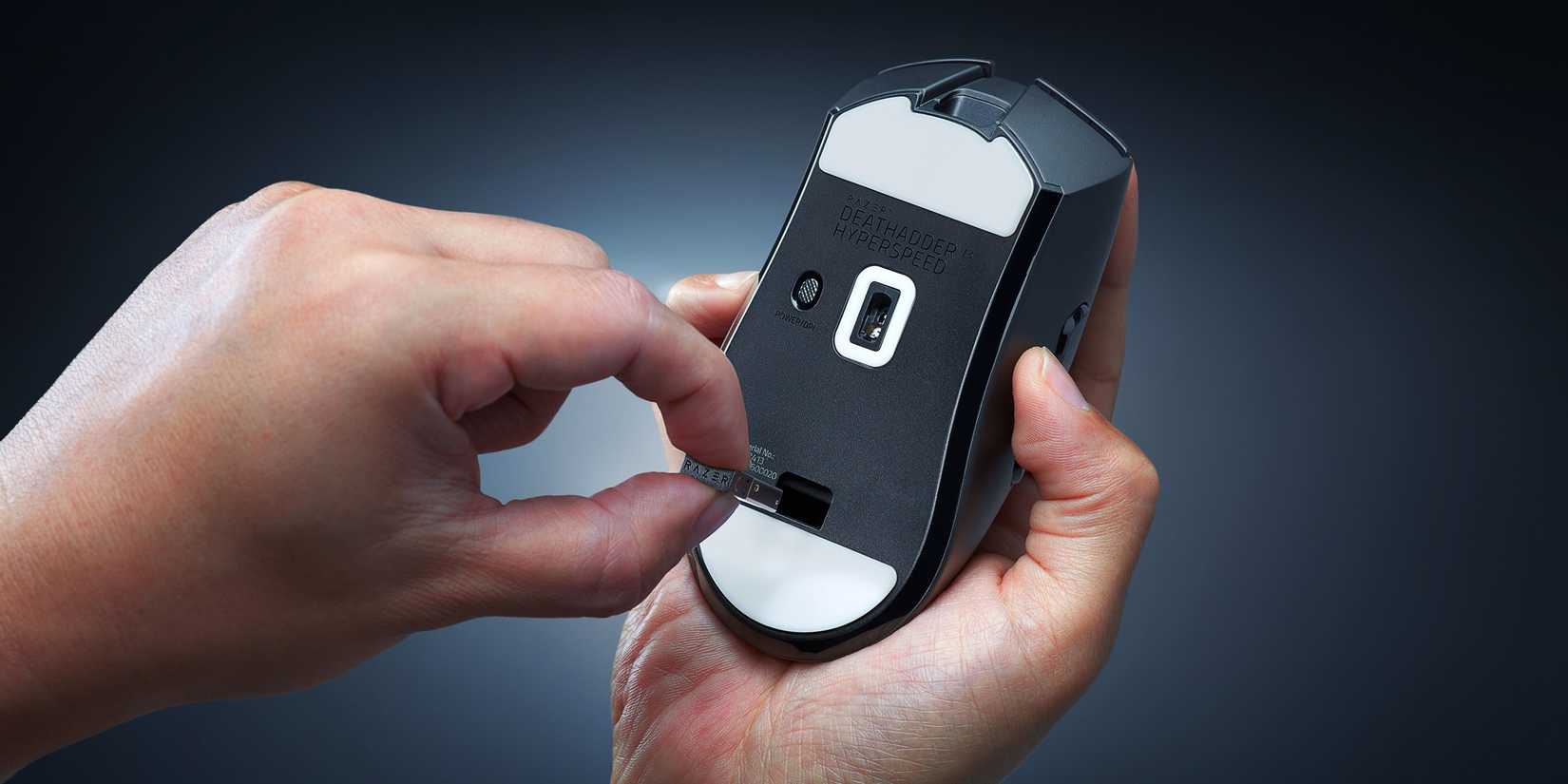 DeathAdder V3 HyperSpeed Feet