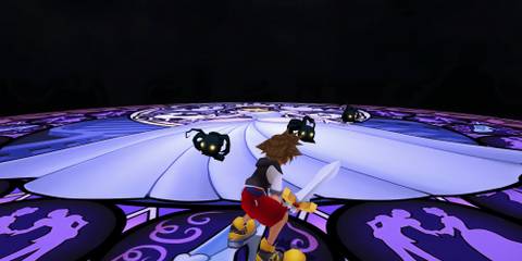 Fighting enemies in Kingdom Hearts