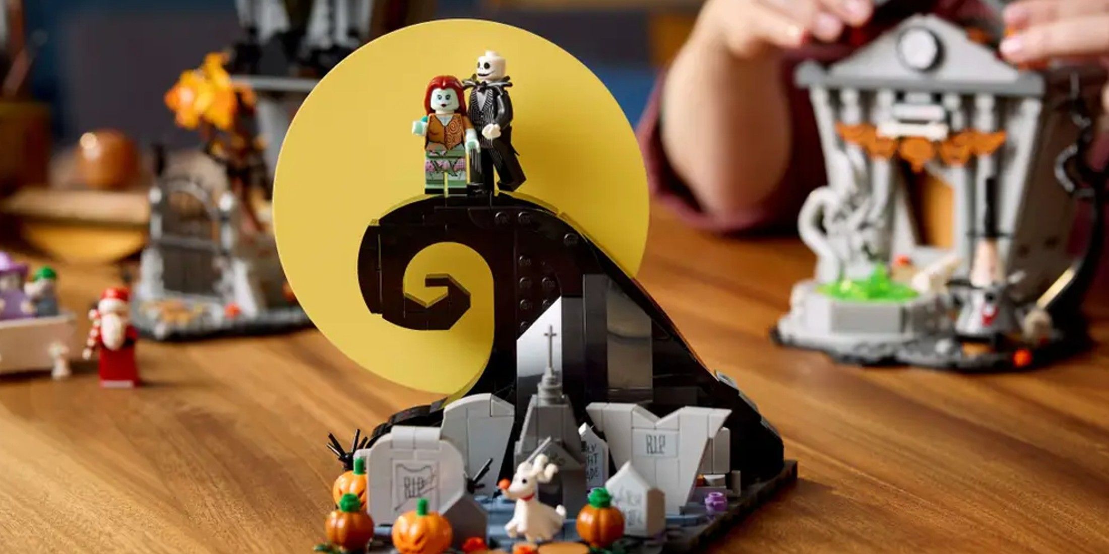 LEGO's New Nightmare Before Christmas Set Should be The Tip of The Iceberg