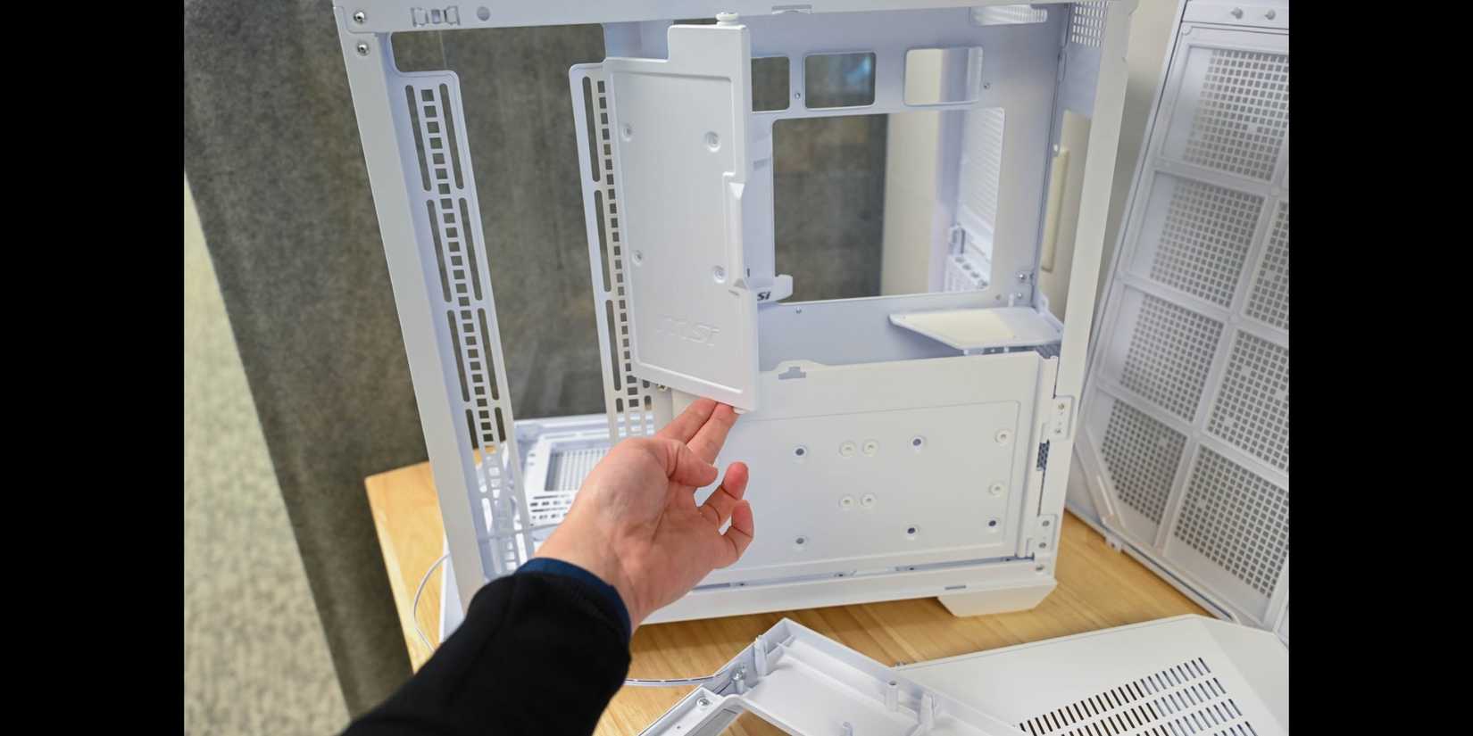 MAG Pano 100L PZ Side