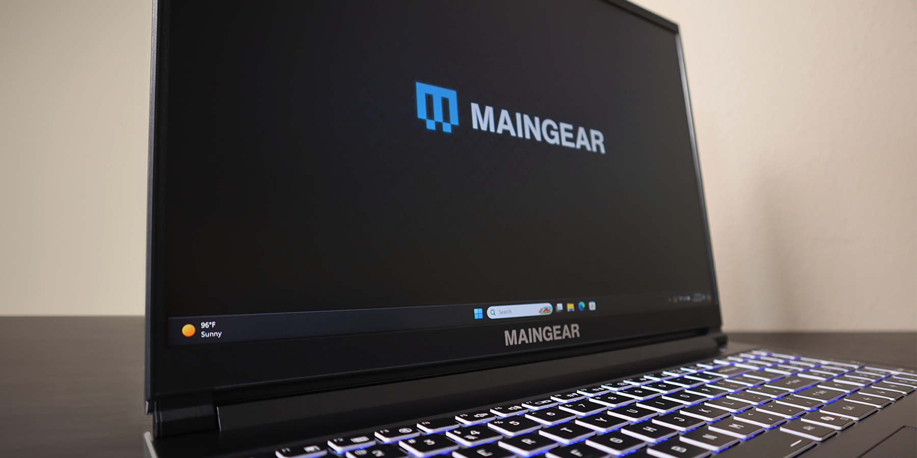 Обзор игрового ноутбука MAINGEAR ML-16