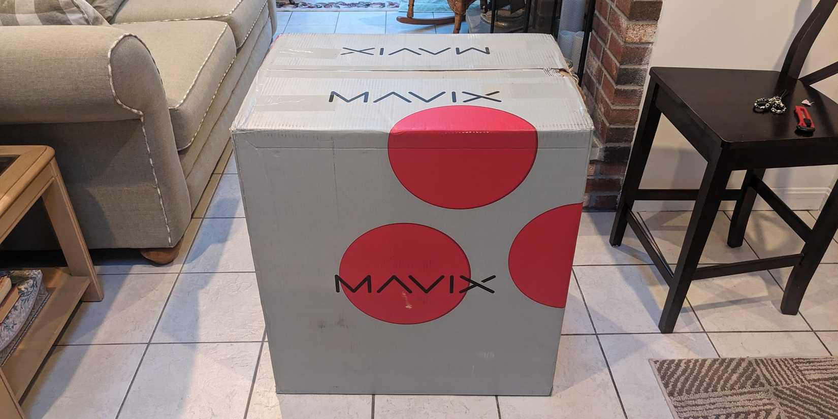 Mavix M7 Packaging #1