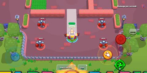 Meg's Mecha aiming her attack in Brawl Stars