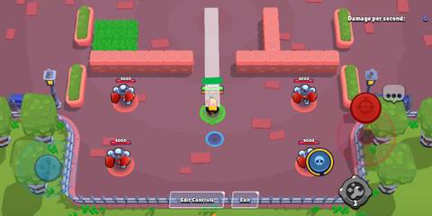 Meg aiming her attack in Brawl Stars