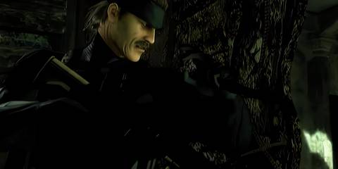 old snake sneaking through a building in mgs4