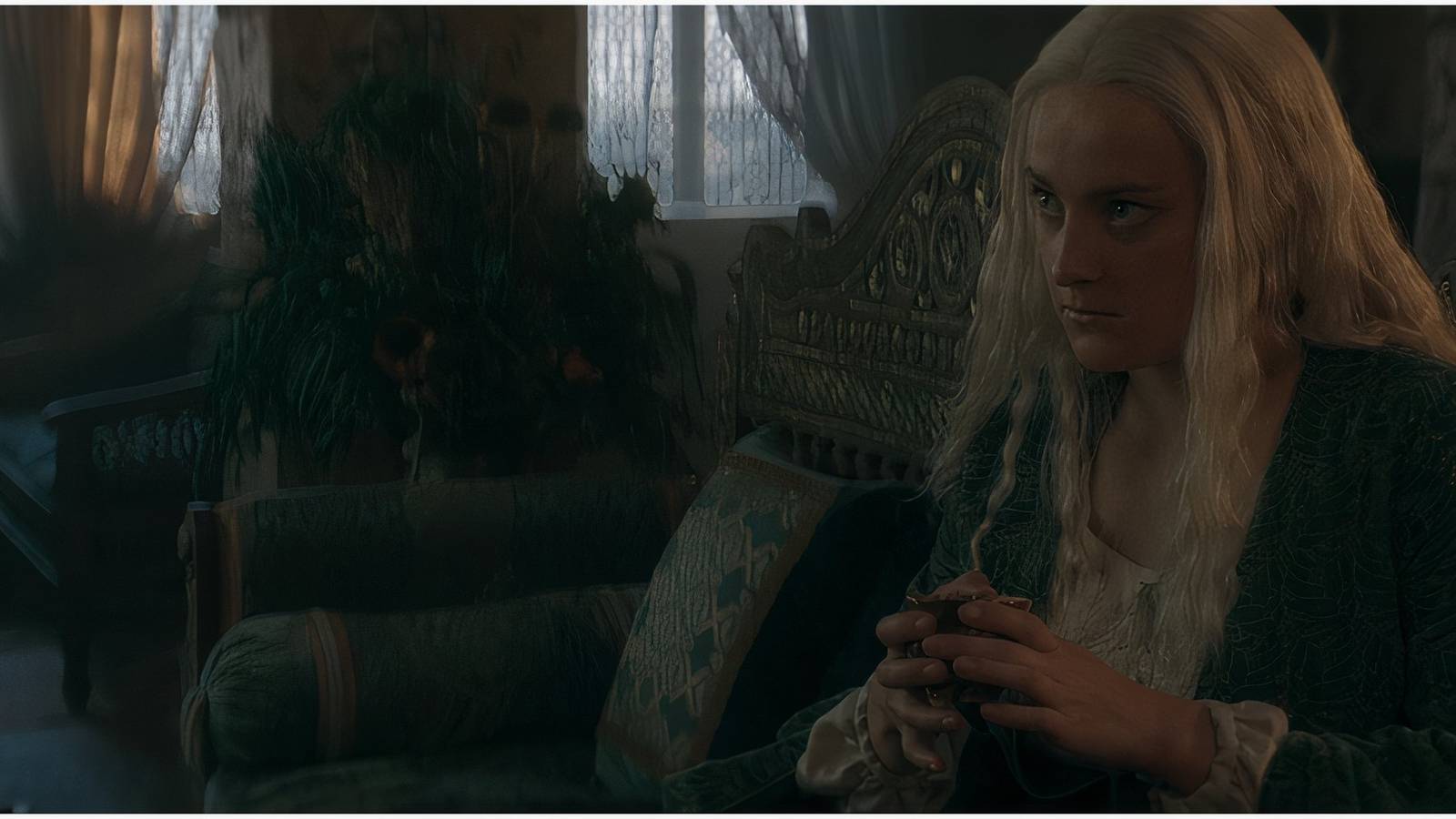 Helaena Targaryen in House of the Dragon.