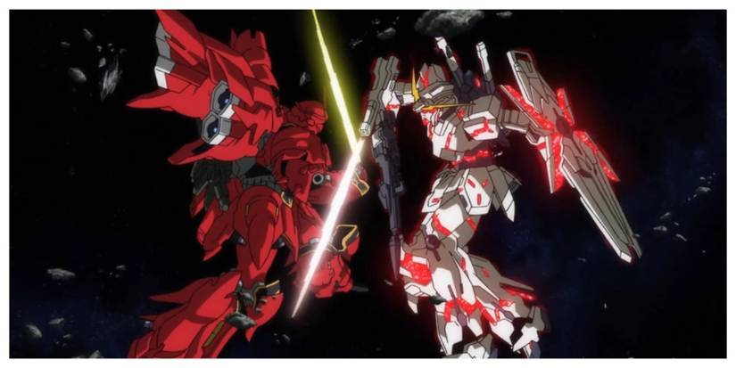 The Unicorn Gundam fighting the Sinanju