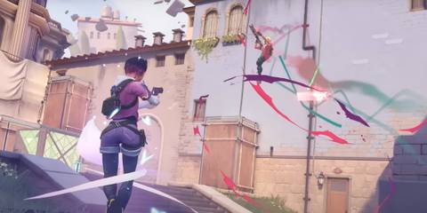 New Valorant Agent Clove fighting against Raze