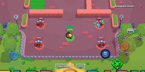 Otis' Cil starfish latched onto a robot in Brawl Stars