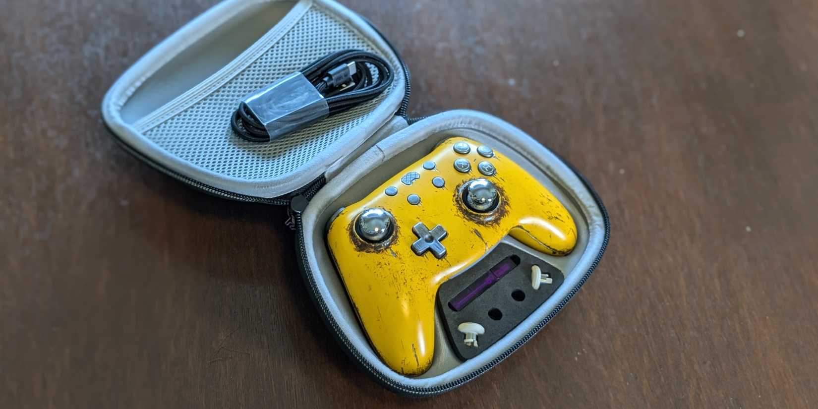 PB Tails Crush Defender in carrying case with accessories