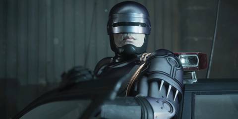 RoboCop making an entrance in RoboCop: Rogue City