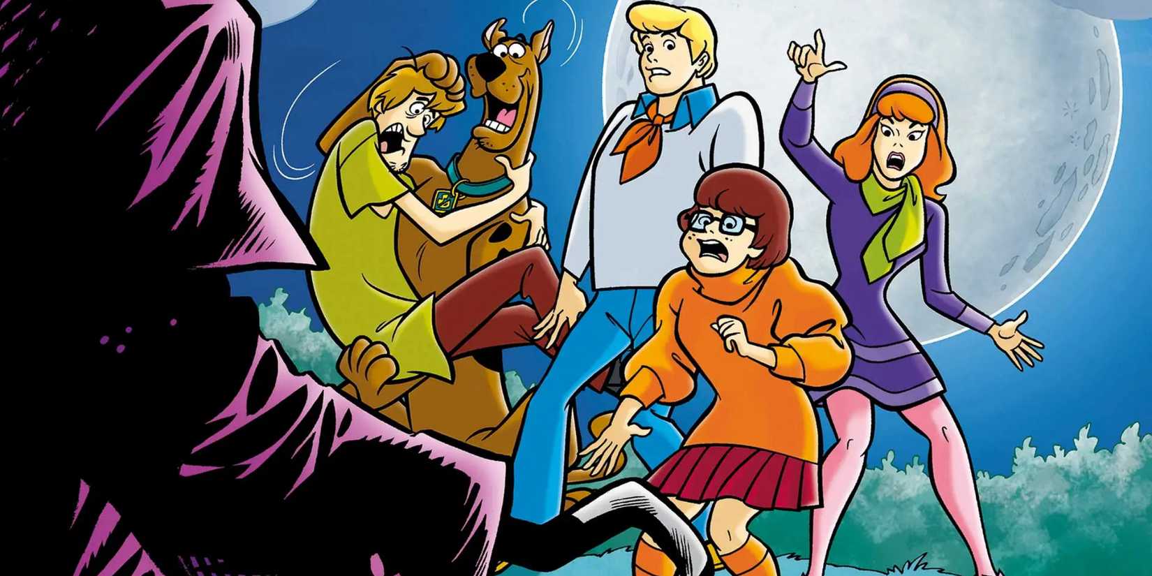 scooby doo and mystery inc looking scared