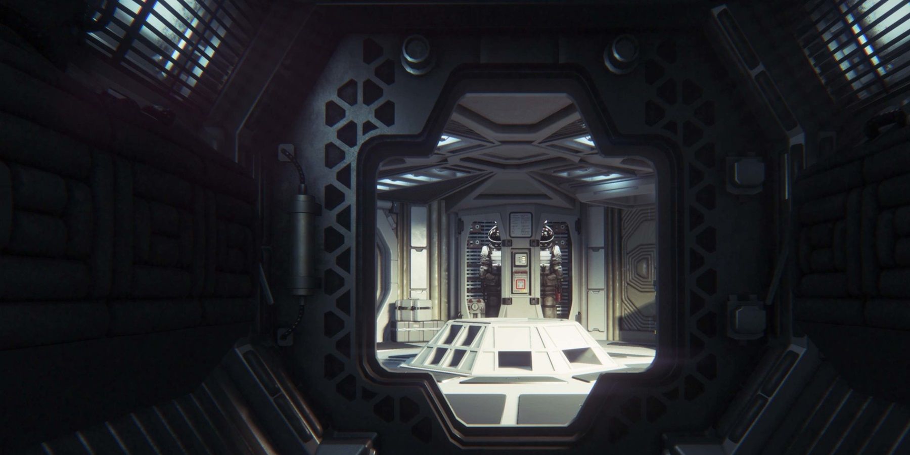 A shot of a hall in Alien: Isolation