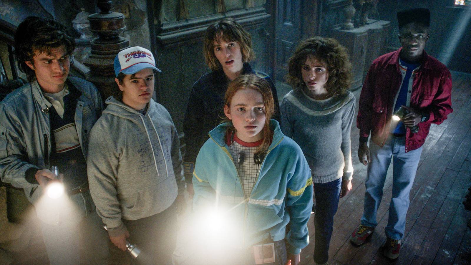 stranger-things-steve-dustin-robin-nancy-lucas-max