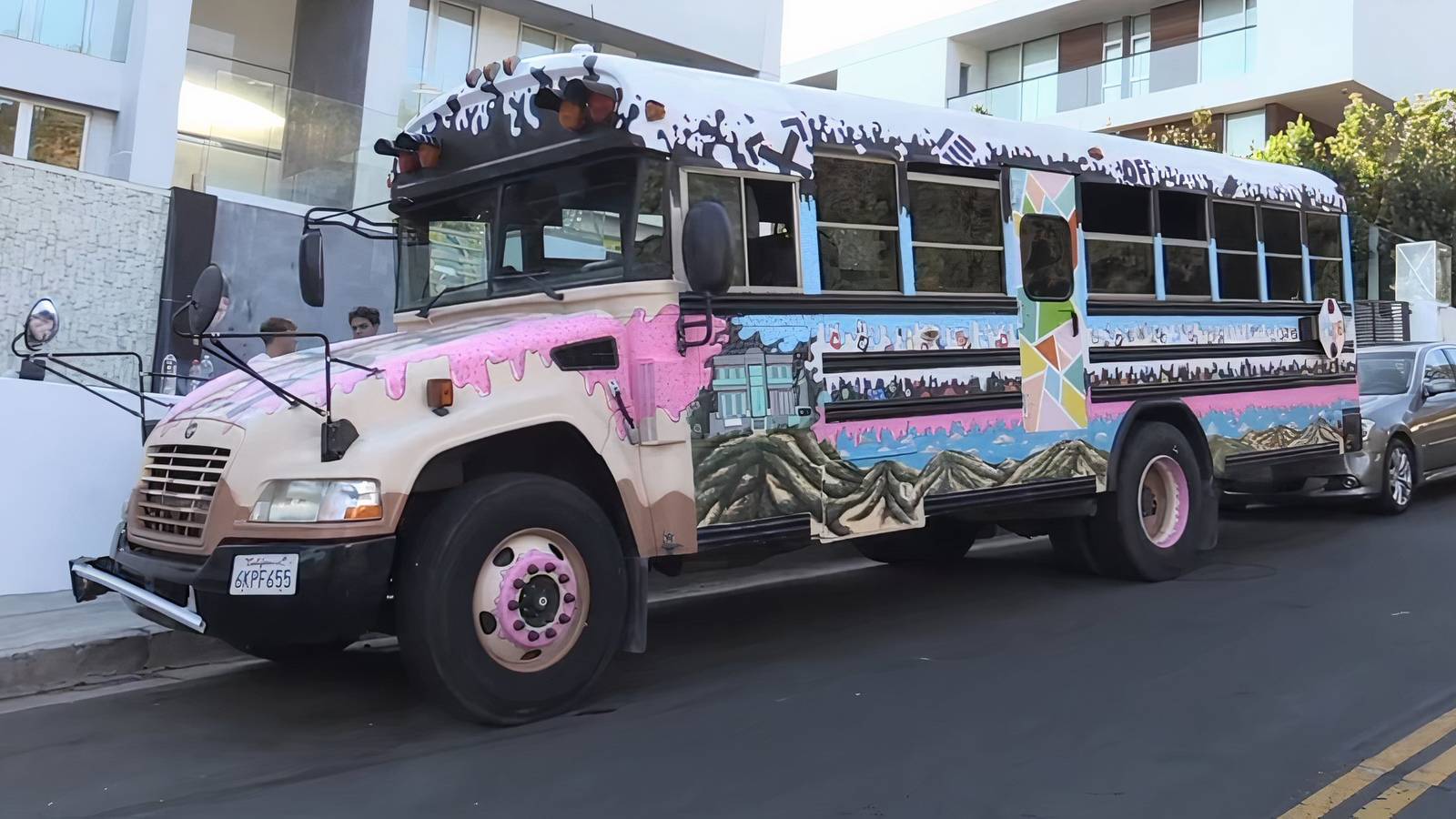 TikTok Hype House Bus
