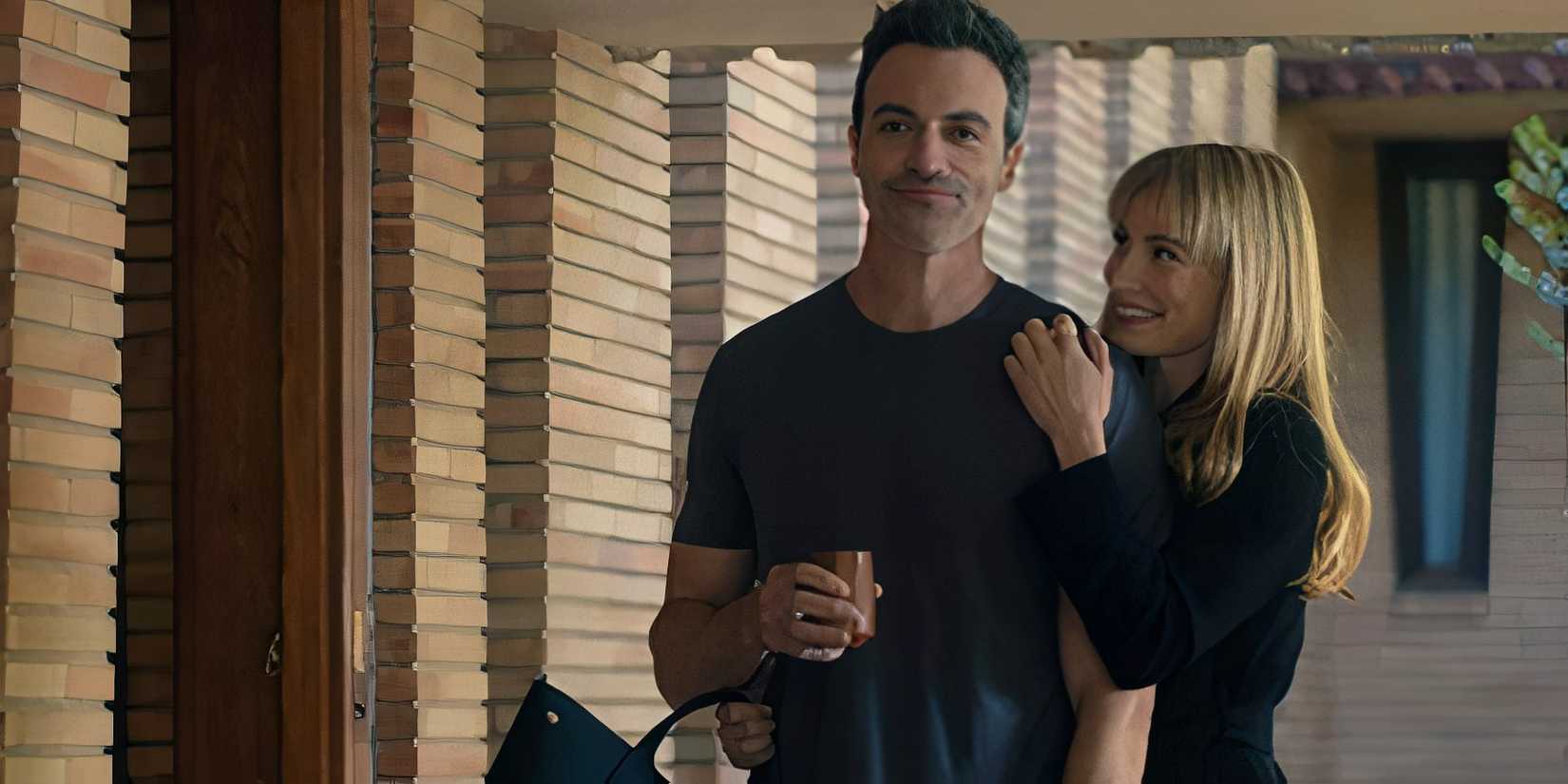 Reid Scott and Annie Hamilton in American Horror Stories episode Daphne